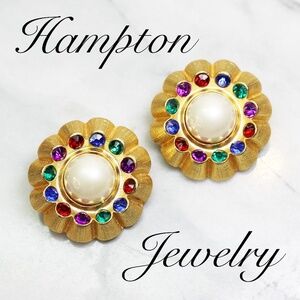 Pearl Earrings ~ Vintage Colorful Gemstone & Simulated Pearls in Scalloped Gold